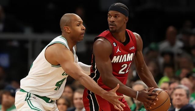 彰显了他们 彰显了他们