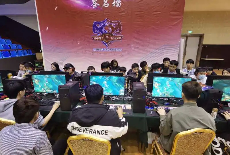 在过去的比 在过去的比