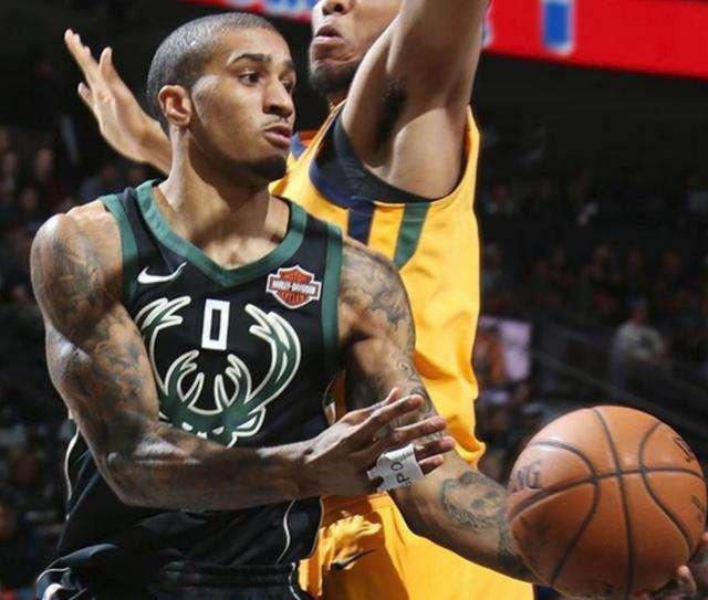 资与雄心勃 资与雄心勃